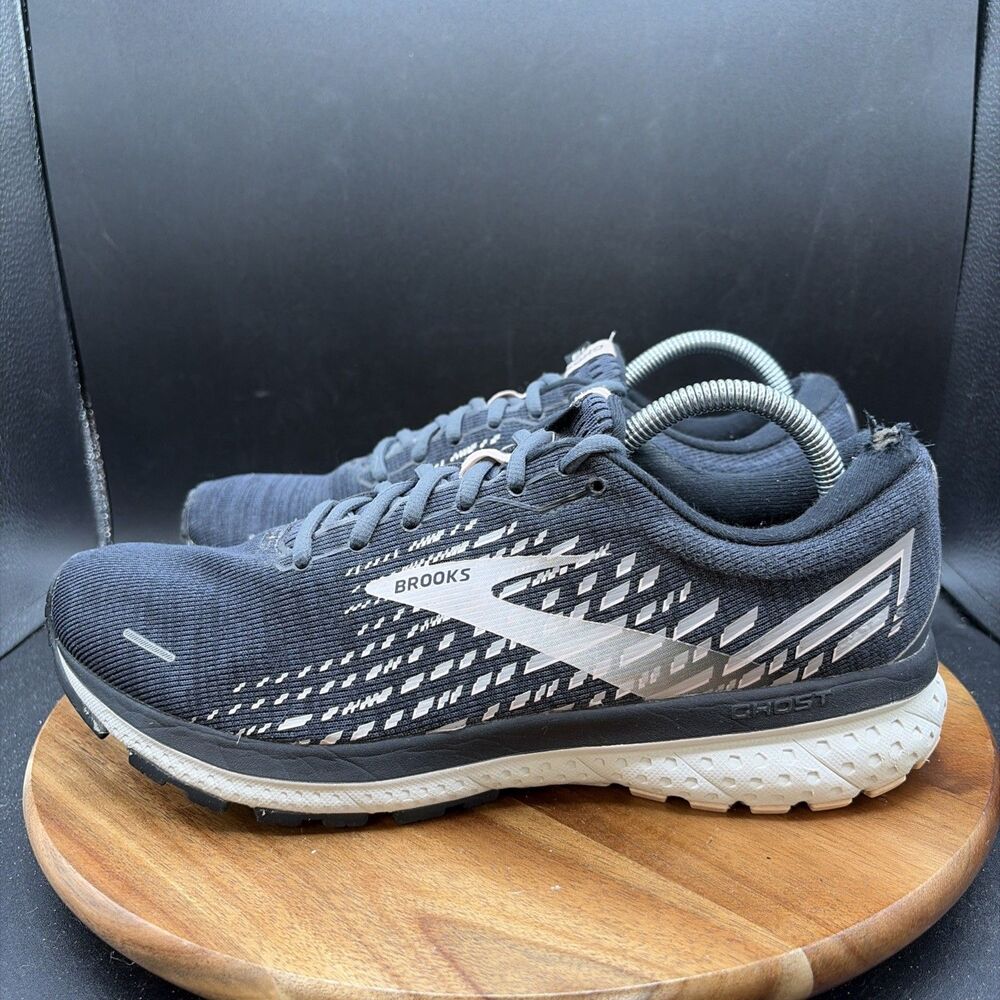 Brooks Ghost 13 Women’s Size 11 Running Shoes Navy Blue Athletic Sneakers